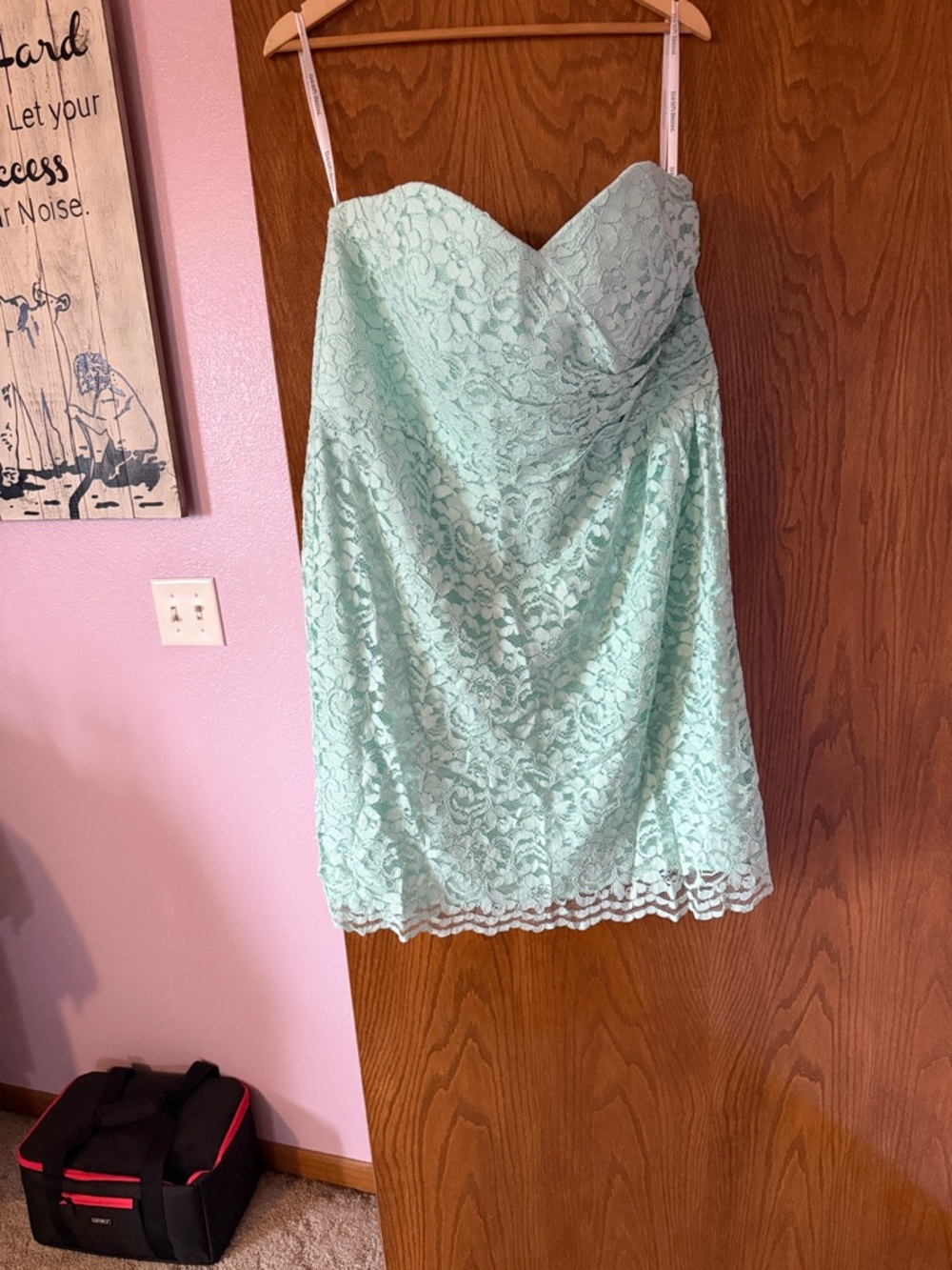 David's Bridal Mint Lace Strapless Sweetheart Dress